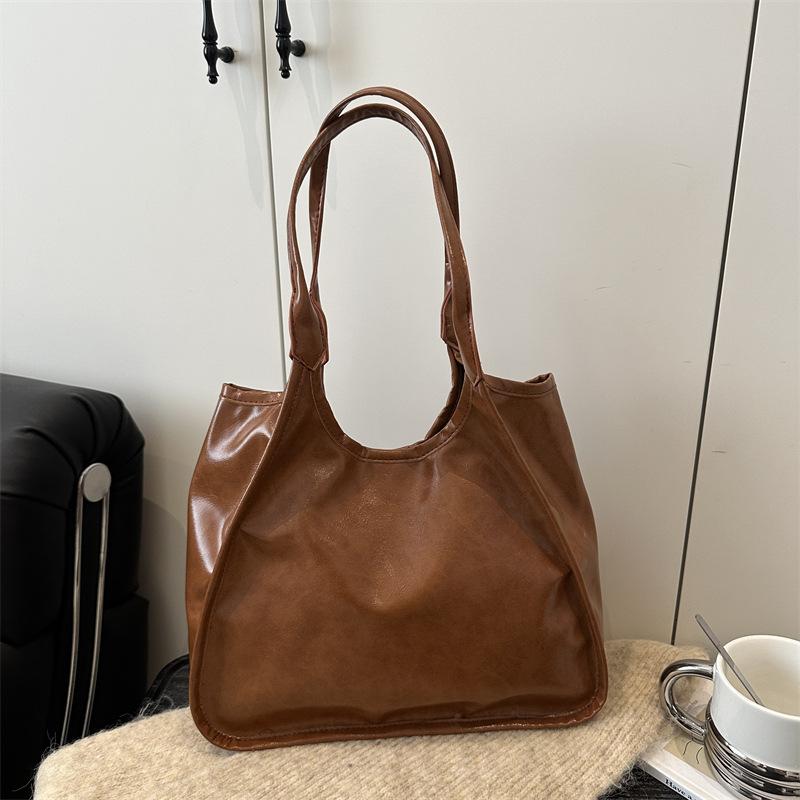 Женская сумка подмышечная сумка-тоут женская 2025 осень и зима модная сумочка женская большая вместимость для работы на плечо коричневый
Женская сумка подмышечная сумка-тоут женская 2025 осень и зима модная сумочка женская большая вместимость для работы на плечо коричневый