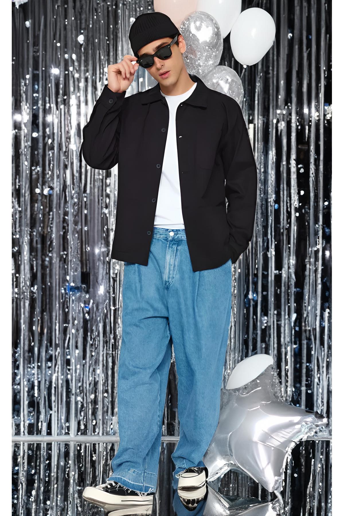 Мужская черная куртка из габардина стандартного кроя TMNAW24CE00015..
Мужская черная куртка из габардина стандартного кроя TMNAW24CE00015..