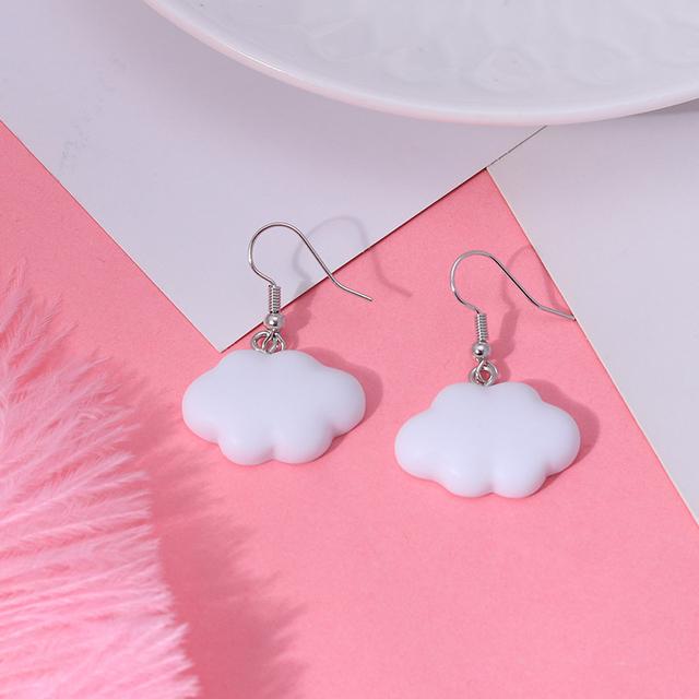 New Fashion Cute White Cloud Stud Earrings Delicate Mushroom Clouds for Women Girls Ear Jewelry Wholesale Gifts Bear
New Fashion Cute White Cloud Stud Earrings Delicate Mushroom Clouds for Women Girls Ear Jewelry Wholesale Gifts Bear