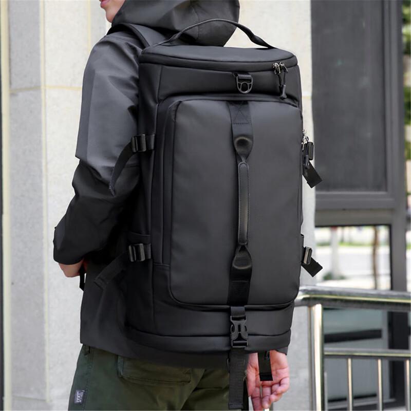 Multi-functional Fitness Travel Backpack 20-35L
Multi-functional Fitness Travel Backpack 20-35L