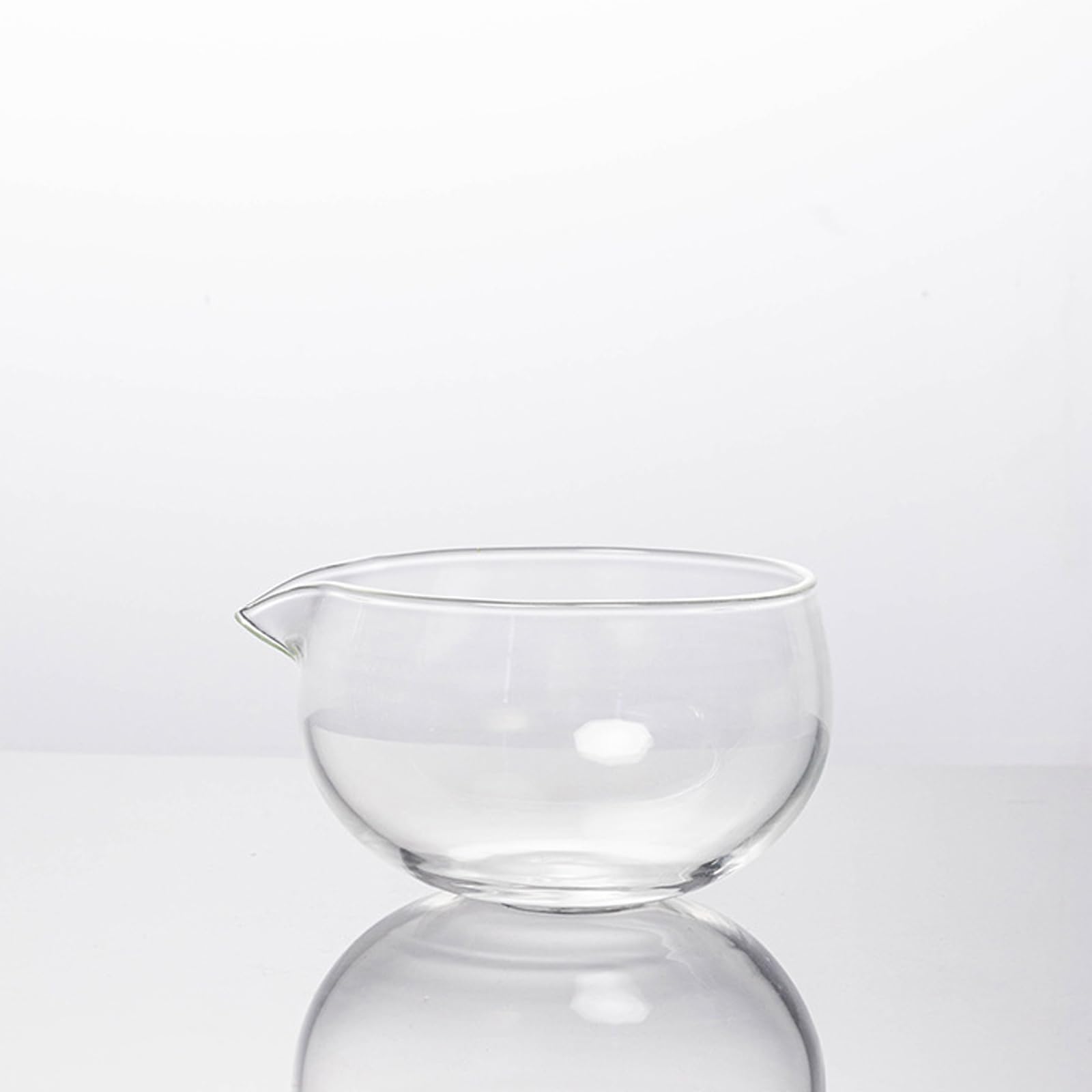 MiniMood Matcha Tea Bowl, Heat-Resistant Glass, 12.5cm Diameter, Japanese Style, Traditional Craftsmanship, 450ml, Perfect for Tea Ceremonies
MiniMood Matcha Tea Bowl, Heat-Resistant Glass, 12.5cm Diameter, Japanese Style, Traditional Craftsmanship, 450ml, Perfect for Tea Ceremonies