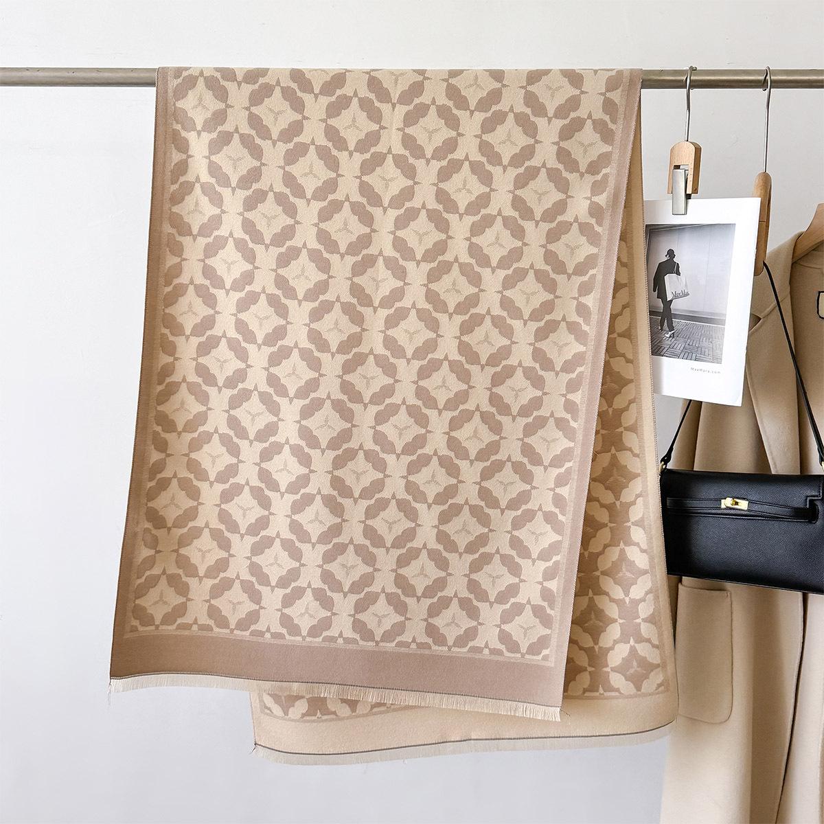 Новый Цветочный Осенне-Зимний Утепленный Теплый Шарф на Шею Корейский Имитация Кашемира Шаль Двусторонний Платок Бандана Шейный Платок 66X186cm
Новый Цветочный Осенне-Зимний Утепленный Теплый Шарф на Шею Корейский Имитация Кашемира Шаль Двусторонний Платок Бандана Шейный Платок 66X186cm