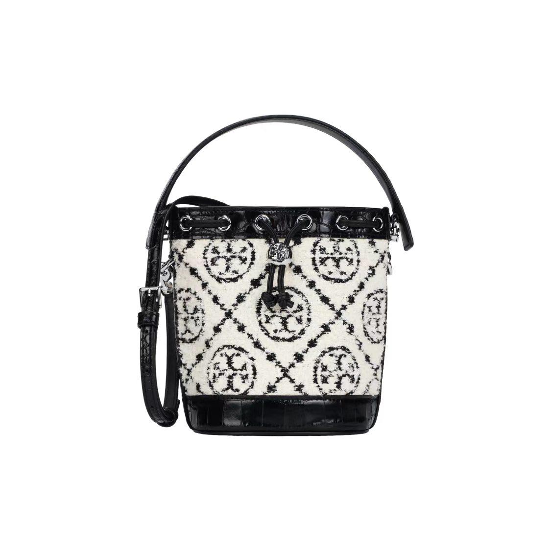 Tory Burch T Monogram Classic Print Drawstring Closure Hardware Bucket Bag Women Bags Black 152401-001 Basic Set (Bag+Dust Bag)
Tory Burch T Monogram Classic Print Drawstring Closure Hardware Bucket Bag Women Bags Black 152401-001 Basic Set (Bag+Dust Bag)