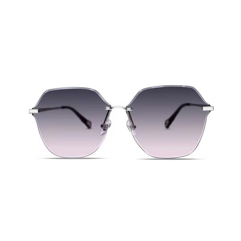 Fashion Trend Sunglasses ins Women s Advanced Sense Personalized Sunscreen Sunglasses Women s Grooming Glasses
Fashion Trend Sunglasses ins Women s Advanced Sense Personalized Sunscreen Sunglasses Women s Grooming Glasses
