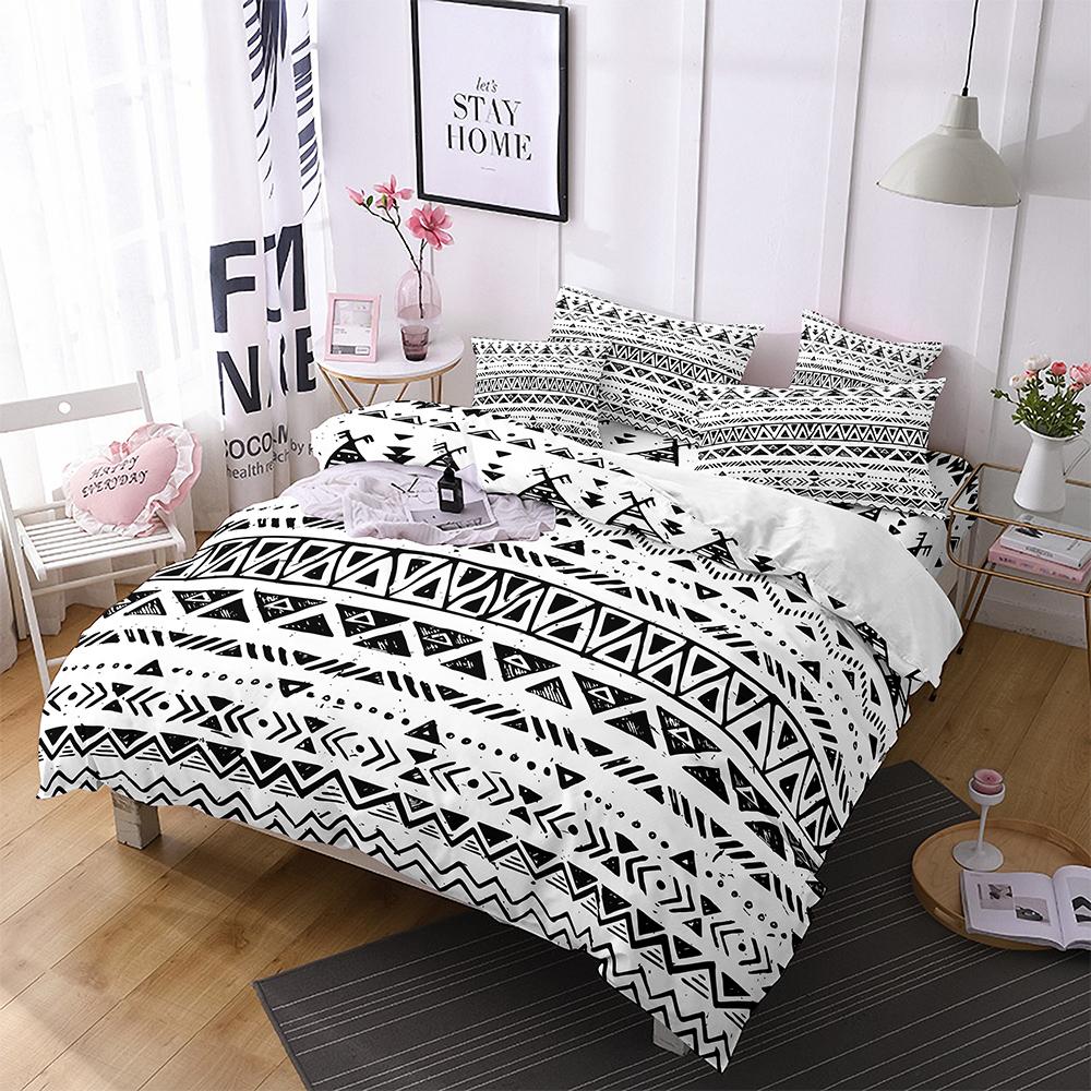 Reversible Comforter Cover 3 PCS Bedding Set Black & White Geometric Quilt Cover with 2 Pillow Shams, Queen King Duvet Cover 135x200cm
Reversible Comforter Cover 3 PCS Bedding Set Black & White Geometric Quilt Cover with 2 Pillow Shams, Queen King Duvet Cover 135x200cm