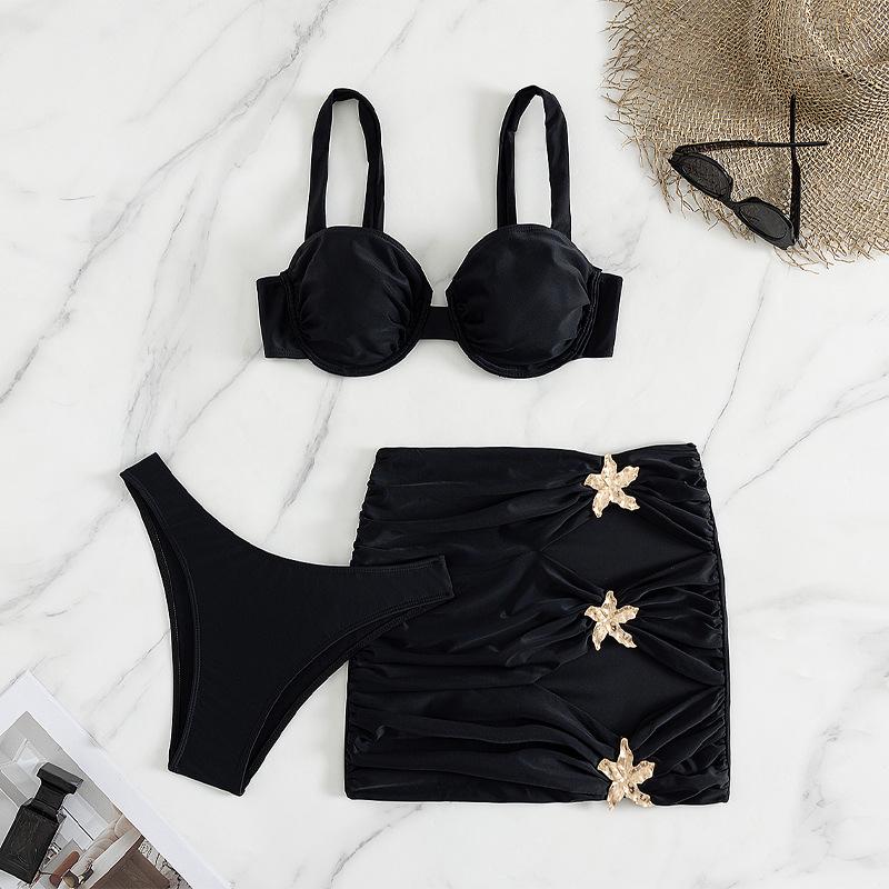 2025 Women’s Three-Piece Solid Color Bikini Set with Starfish Short Skirt and Steel Support - European and American Style. Large
2025 Women’s Three-Piece Solid Color Bikini Set with Starfish Short Skirt and Steel Support - European and American Style. Large