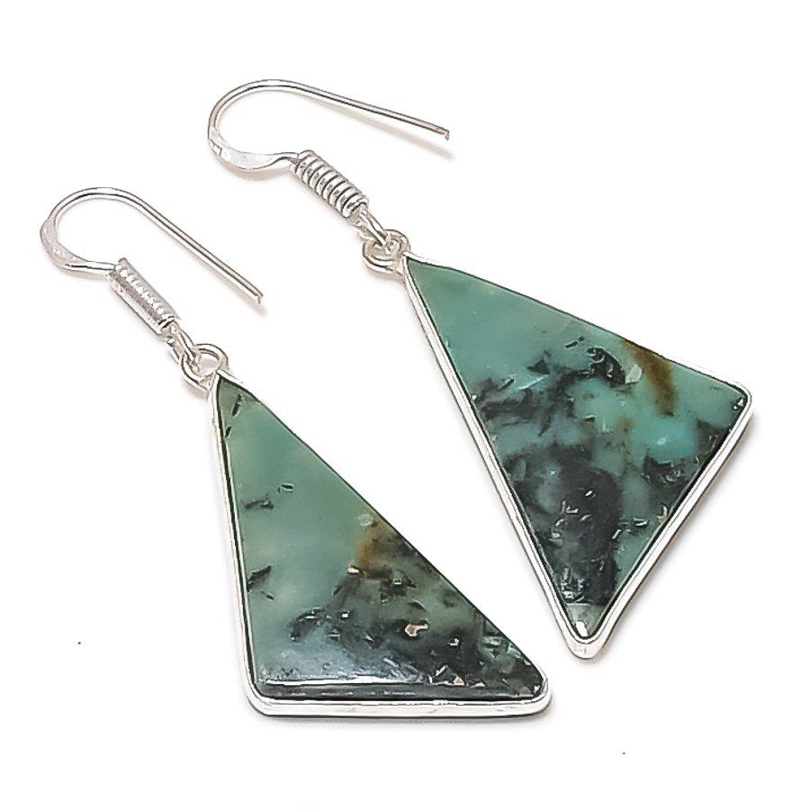 Natural Tibetan Turquoise Gemstone 925 Sterling Silver Earring 2.09 AE-11554
Natural Tibetan Turquoise Gemstone 925 Sterling Silver Earring 2.09 AE-11554