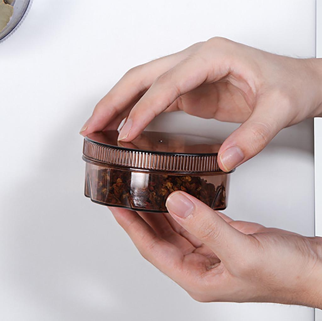 Магнитный всасывающий круглый настенный магнит Sagit на холодильник, прозрачный 
Магнитный всасывающий круглый настенный магнит Sagit на холодильник, прозрачный