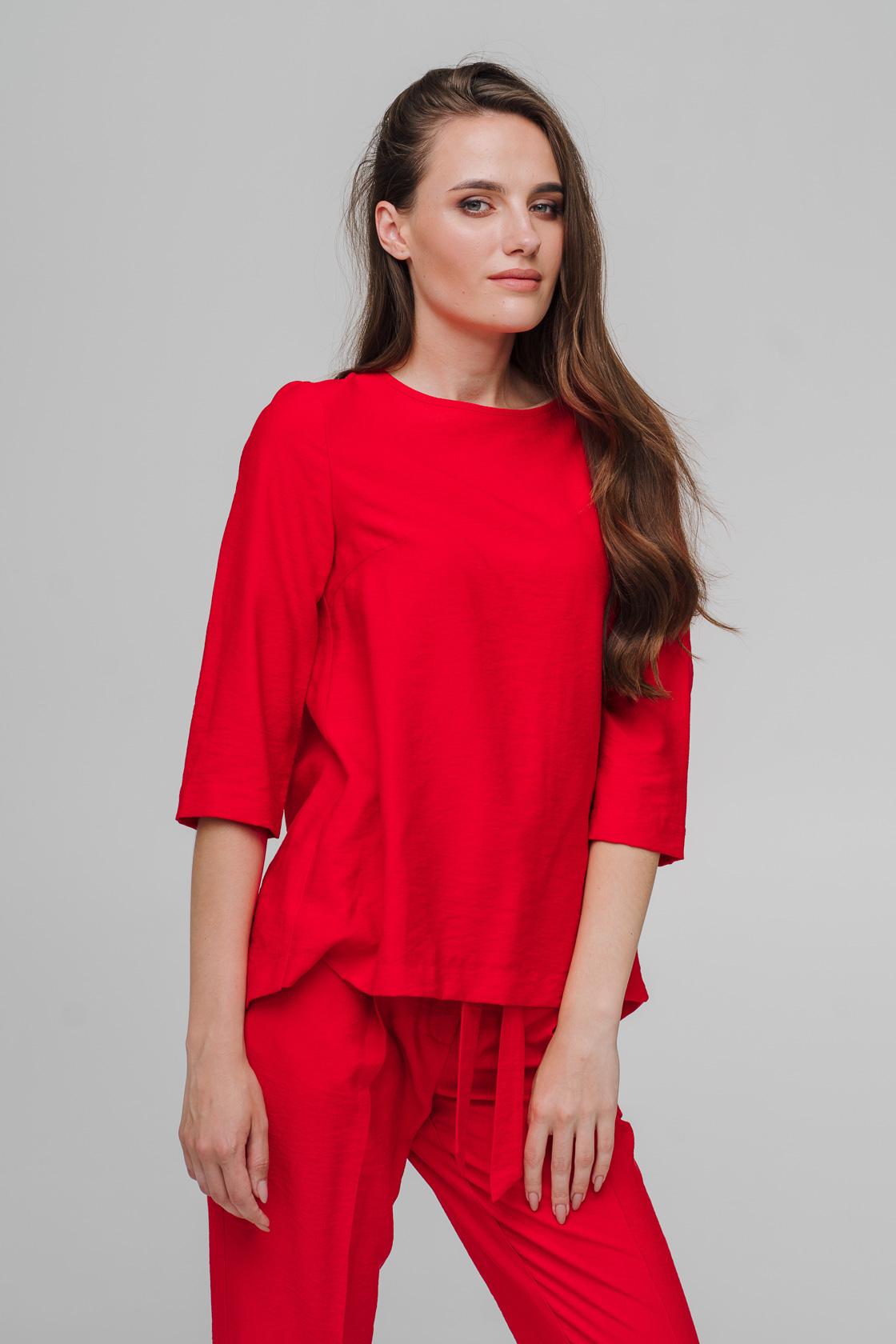 Однотонна туніка вільного крою 38 червоний
Однотонна туніка вільного крою 38 червоний