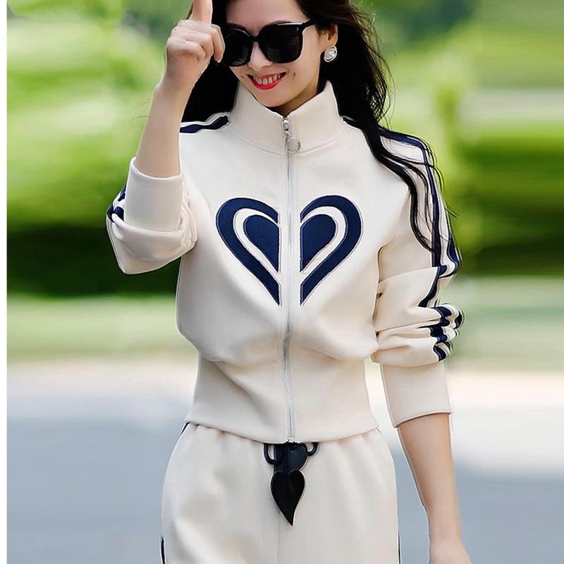 Women s Spring Summer Stand Collar Zippered Sweater Coat Tops Wide Leg Pants Two Piece Set Casual Sports Suit for Women XXXL чорний
Women s Spring Summer Stand Collar Zippered Sweater Coat Tops Wide Leg Pants Two Piece Set Casual Sports Suit for Women XXXL чорний