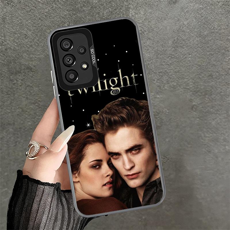 Twilight Saga Edward Shockproof Phone Case for Samsung A17 A16 A15 A14 A37 A57 A36 A56 A26 A35 A55 A25 A34 A54 A24 A13 A23 A33 A Samsung A06 5G
Twilight Saga Edward Shockproof Phone Case for Samsung A17 A16 A15 A14 A37 A57 A36 A56 A26 A35 A55 A25 A34 A54 A24 A13 A23 A33 A Samsung A06 5G