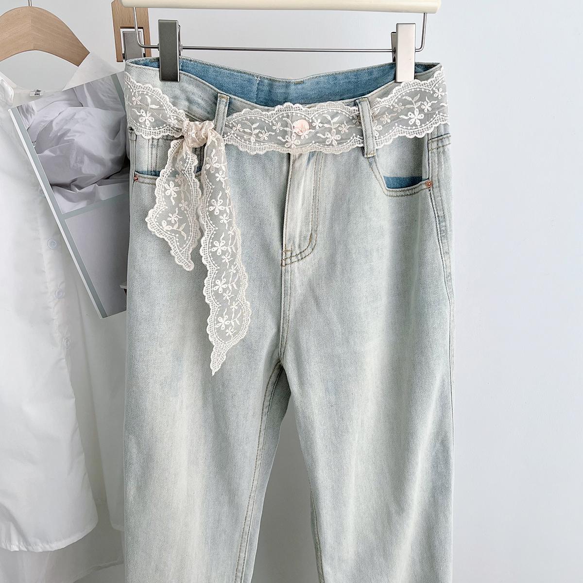 Korean Versatile Ins Wind Small Scarf Fairy Fluttering Lace Long Silk Scarf Belt Waist Decoration Flower Sweet Streamer 130cm
Korean Versatile Ins Wind Small Scarf Fairy Fluttering Lace Long Silk Scarf Belt Waist Decoration Flower Sweet Streamer 130cm