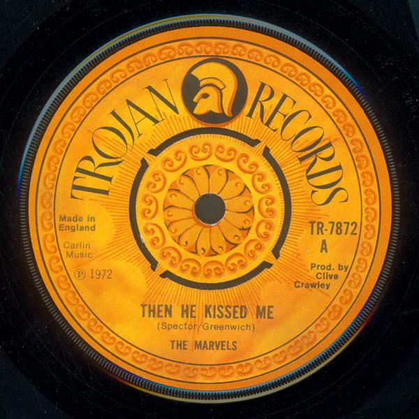 7inch Record MARVELS - Then He Kissed Me / All The Day Lon TR7872 Trojan Records 1972 UK Reggae, Ska & Dub Used
7inch Record MARVELS - Then He Kissed Me / All The Day Lon TR7872 Trojan Records 1972 UK Reggae, Ska & Dub Used