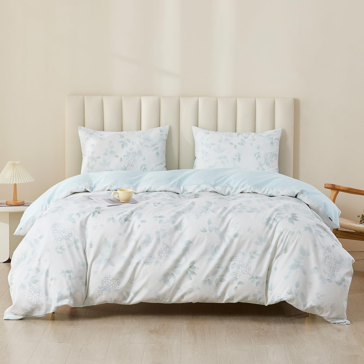 SAPHREAS Bedding Fits Beds and Double Comfortable to the Luxurious Fitted and Suitable for All Seasons 4-Piece Set, 100% Cotton, Western-Style
SAPHREAS Bedding Fits Beds and Double Comfortable to the Luxurious Fitted and Suitable for All Seasons 4-Piece Set, 100% Cotton, Western-Style