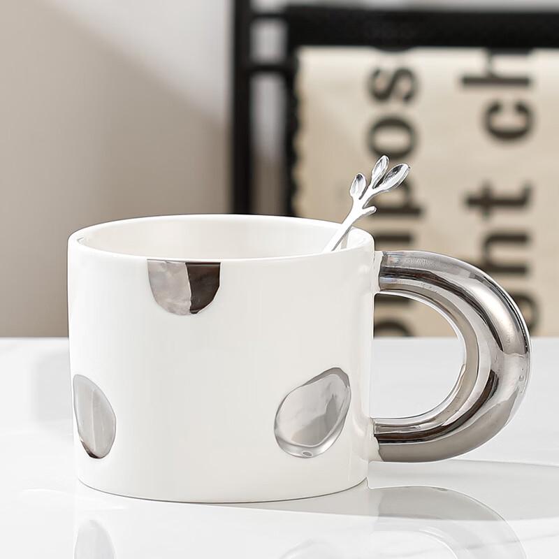 Shangqi Light Luxury Gold Plated Cheese Ceramic Mug
Shangqi Light Luxury Gold Plated Cheese Ceramic Mug