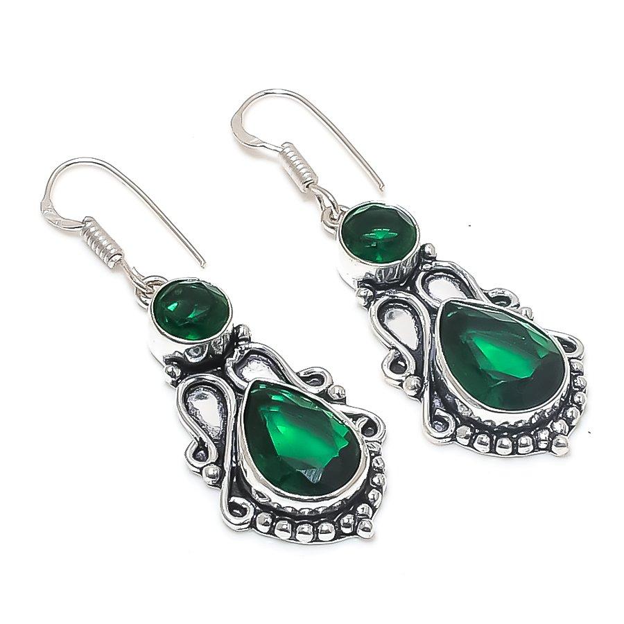 Хромдиопсид Драгоценный камень Серьга из стерлингового серебра 925 пробы 1,97
Хромдиопсид Драгоценный камень Серьга из стерлингового серебра 925 пробы 1,97