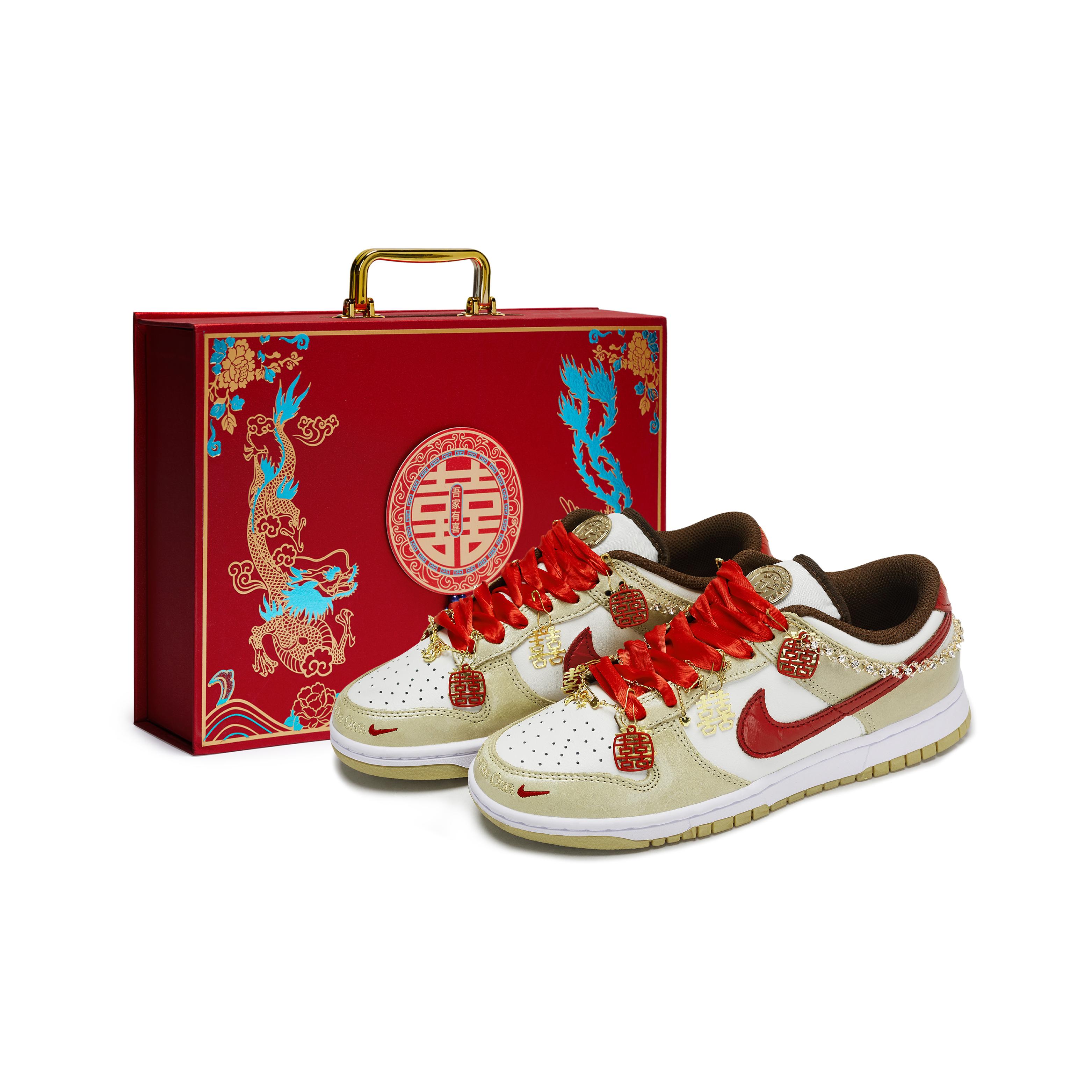 Nike Dunk Low top Skateboard Shoes Women s Beige Red Brown HM3695-071(Team80-S-BOX) 37.5
Nike Dunk Low top Skateboard Shoes Women s Beige Red Brown HM3695-071(Team80-S-BOX) 37.5
