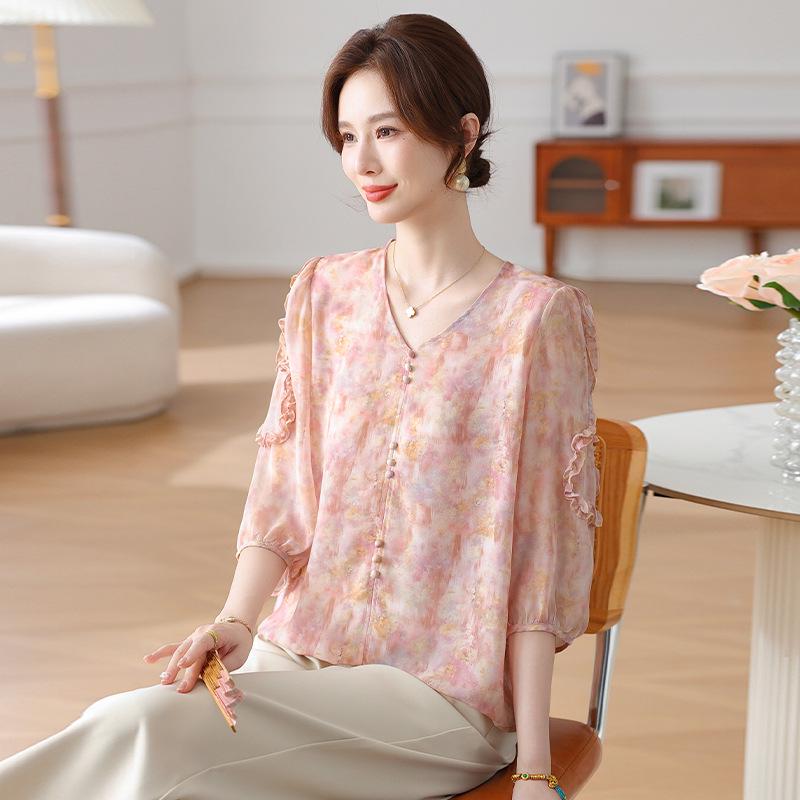 Elegant Summer Silk Blouse: Short-Sleeved Top for Middle-Aged & Elderly Women XL (suggested 50-55 kg) рожевий
Elegant Summer Silk Blouse: Short-Sleeved Top for Middle-Aged & Elderly Women XL (suggested 50-55 kg) рожевий