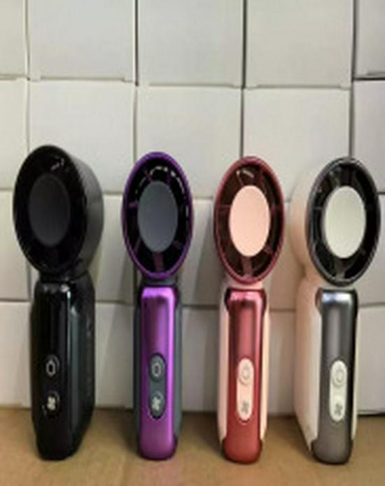 X699 High-Speed Portable Handheld Fan: USB Rechargeable, Mini Pocket-Sized with Powerful Wind. 88*43*36mm
X699 High-Speed Portable Handheld Fan: USB Rechargeable, Mini Pocket-Sized with Powerful Wind. 88*43*36mm