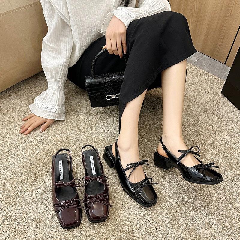 Niche silver Mary Jane bag head sandals shoes summer new small leather shoes single shoes women s shoes 35
Niche silver Mary Jane bag head sandals shoes summer new small leather shoes single shoes women s shoes 35