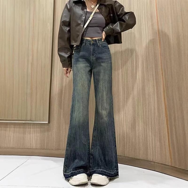 Women s 2025 Spring Micro-Flare Jeans: Loose American Style, Not Leg-Hugging, Perfect for Spring & Autumn. L
Women s 2025 Spring Micro-Flare Jeans: Loose American Style, Not Leg-Hugging, Perfect for Spring & Autumn. L