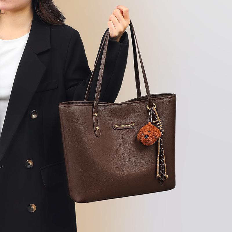 Tote bag women s new autumn and winter Korean slack shoulder bag underarm bag large capacity commuter bag large bag темно-коричневого
Tote bag women s new autumn and winter Korean slack shoulder bag underarm bag large capacity commuter bag large bag темно-коричневого