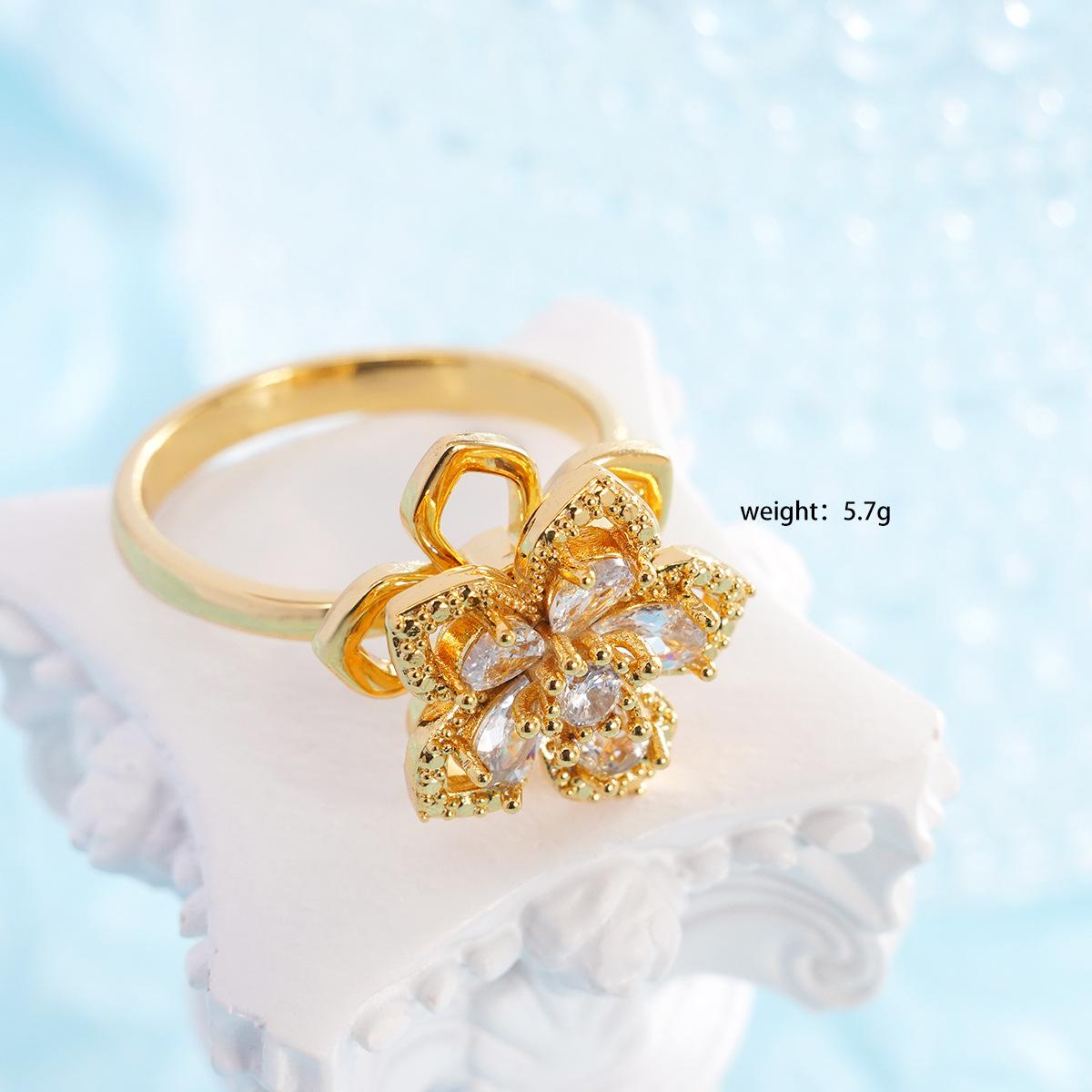 Simple Rotatable Zircon Flower Adjustable Open Copper Rings for Women Girls Luxury Sweet Flower Ring Party Accessories Gifts
Simple Rotatable Zircon Flower Adjustable Open Copper Rings for Women Girls Luxury Sweet Flower Ring Party Accessories Gifts