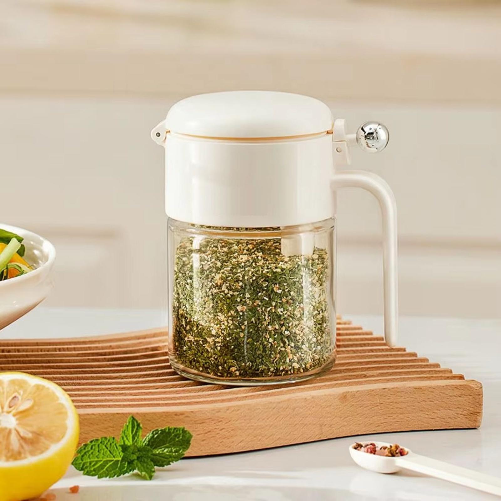 Kitchen Spice Container with Airtight Seal and Large Capacity with Spoon Included for Salt Seasoning Powder Storage and Small Condiment Jar one size белый
Kitchen Spice Container with Airtight Seal and Large Capacity with Spoon Included for Salt Seasoning Powder Storage and Small Condiment Jar one size белый