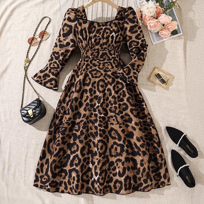 Girls Dress, Autumn Children s Fashion, Elegant Long-sleeved Dress with Leopard Print 170cm=12Y темно-коричневого кольору
Girls Dress, Autumn Children s Fashion, Elegant Long-sleeved Dress with Leopard Print 170cm=12Y темно-коричневого кольору