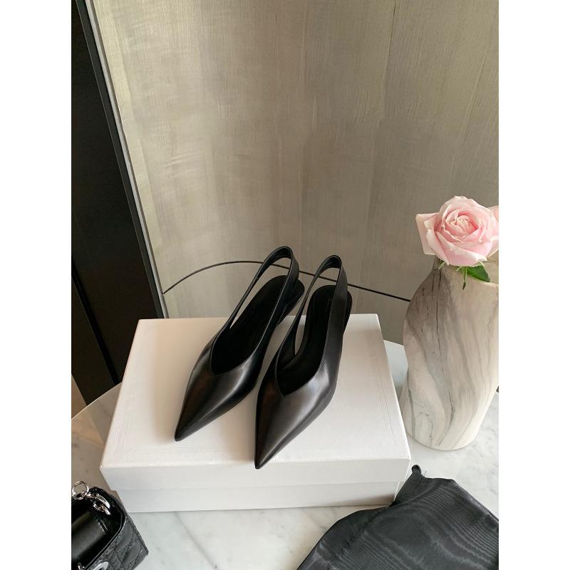 ~ Темпераментная сестра элегантные остроносые универсальные туфли на легкой подошве из коровьей кожи 35 чёрный
~ Темпераментная сестра элегантные остроносые универсальные туфли на легкой подошве из коровьей кожи 35 чёрный