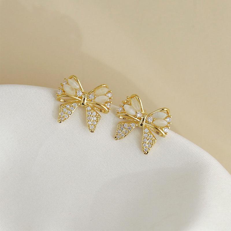 Korean Style Bow Temperament Earrings 2022 - Elegant, Luxurious & Exquisite Design
Korean Style Bow Temperament Earrings 2022 - Elegant, Luxurious & Exquisite Design