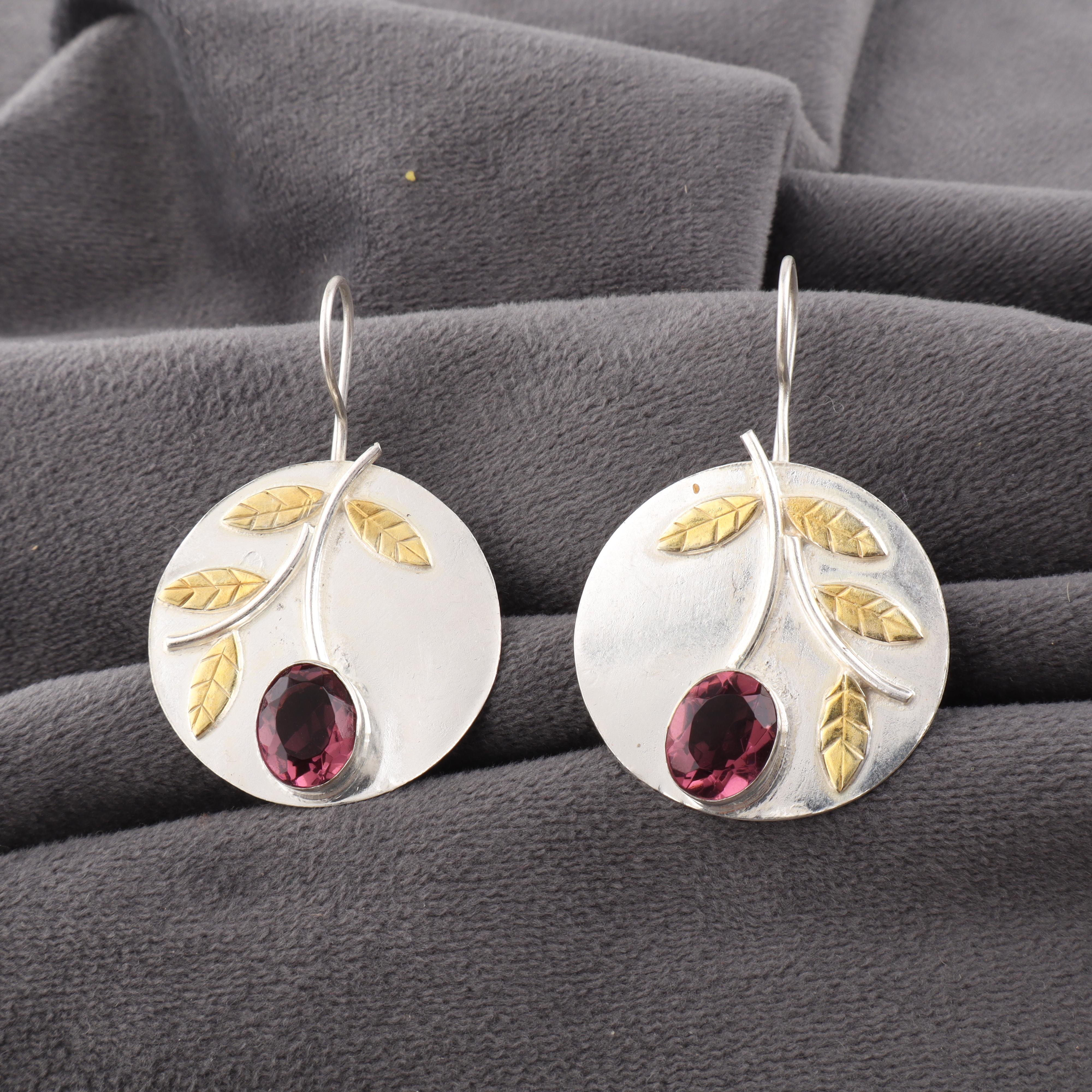 Rhodolite Gemstone Jewelry, Handmade Silver Jewelry, 925 Solid Sterling Silver Earrings, Gorgeous Silver Earrings For Wedding Gift 1.73 inches рожевий
Rhodolite Gemstone Jewelry, Handmade Silver Jewelry, 925 Solid Sterling Silver Earrings, Gorgeous Silver Earrings For Wedding Gift 1.73 inches рожевий