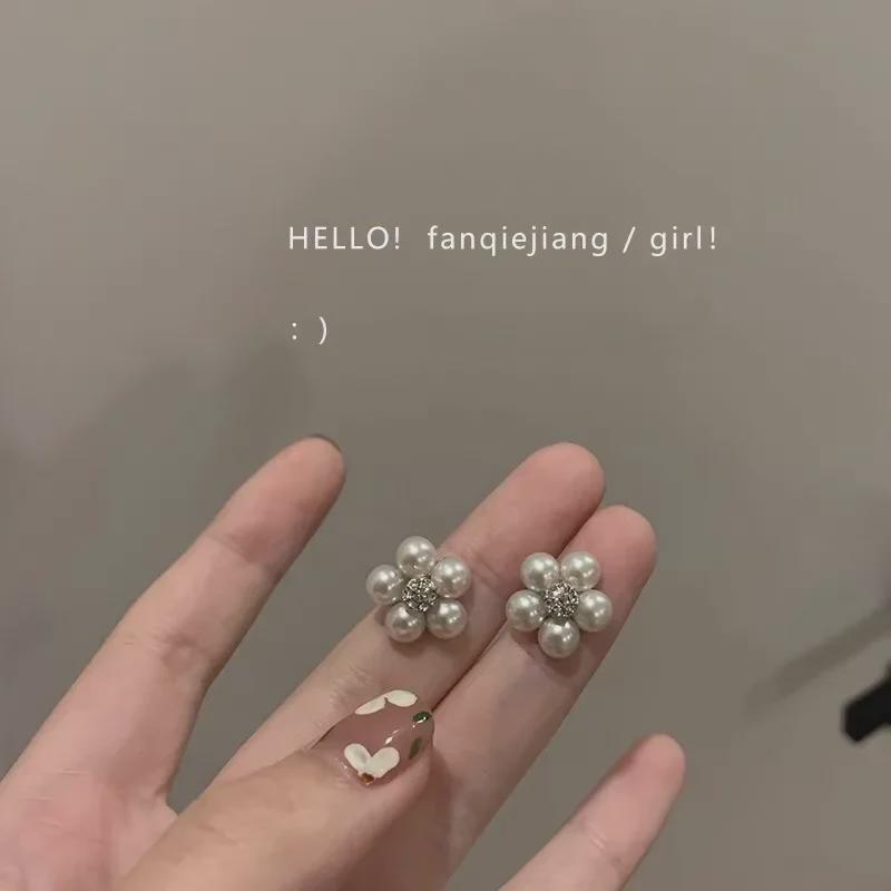 Exquisite Vintage French Floral Pearl Earrings - Trendy, High-End Design for Women 925 Silver
Exquisite Vintage French Floral Pearl Earrings - Trendy, High-End Design for Women 925 Silver