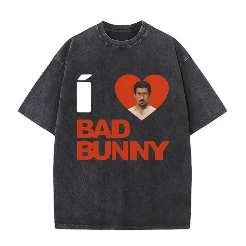 Washed Vintage Rapper Bad Bunny Music Album Cover Graphic Tshirts Unisex Hip Hop Retro Oversized Tshirt Unisex Fashion Trend T Shirt 2XL
Washed Vintage Rapper Bad Bunny Music Album Cover Graphic Tshirts Unisex Hip Hop Retro Oversized Tshirt Unisex Fashion Trend T Shirt 2XL