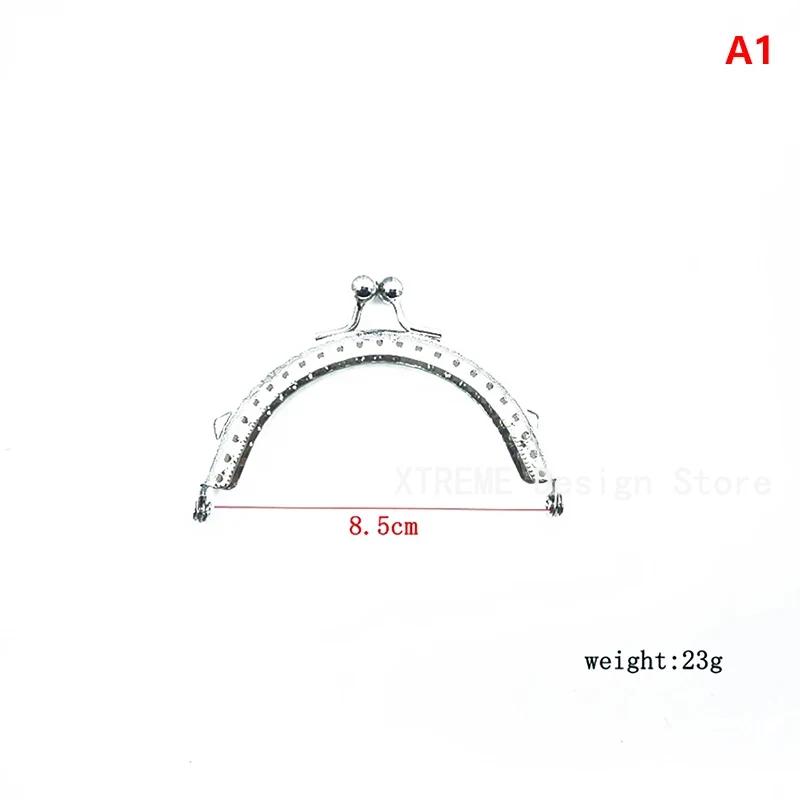 1PCS 8.5/10.5/12.5/15CM Glossy Silver Basic Semicircle Metal Purse Frame Kiss Clasp Lock DIY Bag Accessories
1PCS 8.5/10.5/12.5/15CM Glossy Silver Basic Semicircle Metal Purse Frame Kiss Clasp Lock DIY Bag Accessories