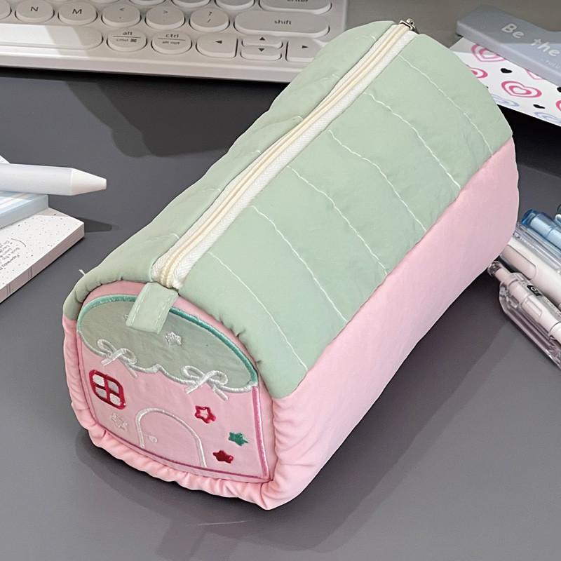 Creative Pink Little House Pencil Case Student Large-capacity Multi-layer 3D Pencil Bags Super Soft Stationery Storage Bag
Creative Pink Little House Pencil Case Student Large-capacity Multi-layer 3D Pencil Bags Super Soft Stationery Storage Bag