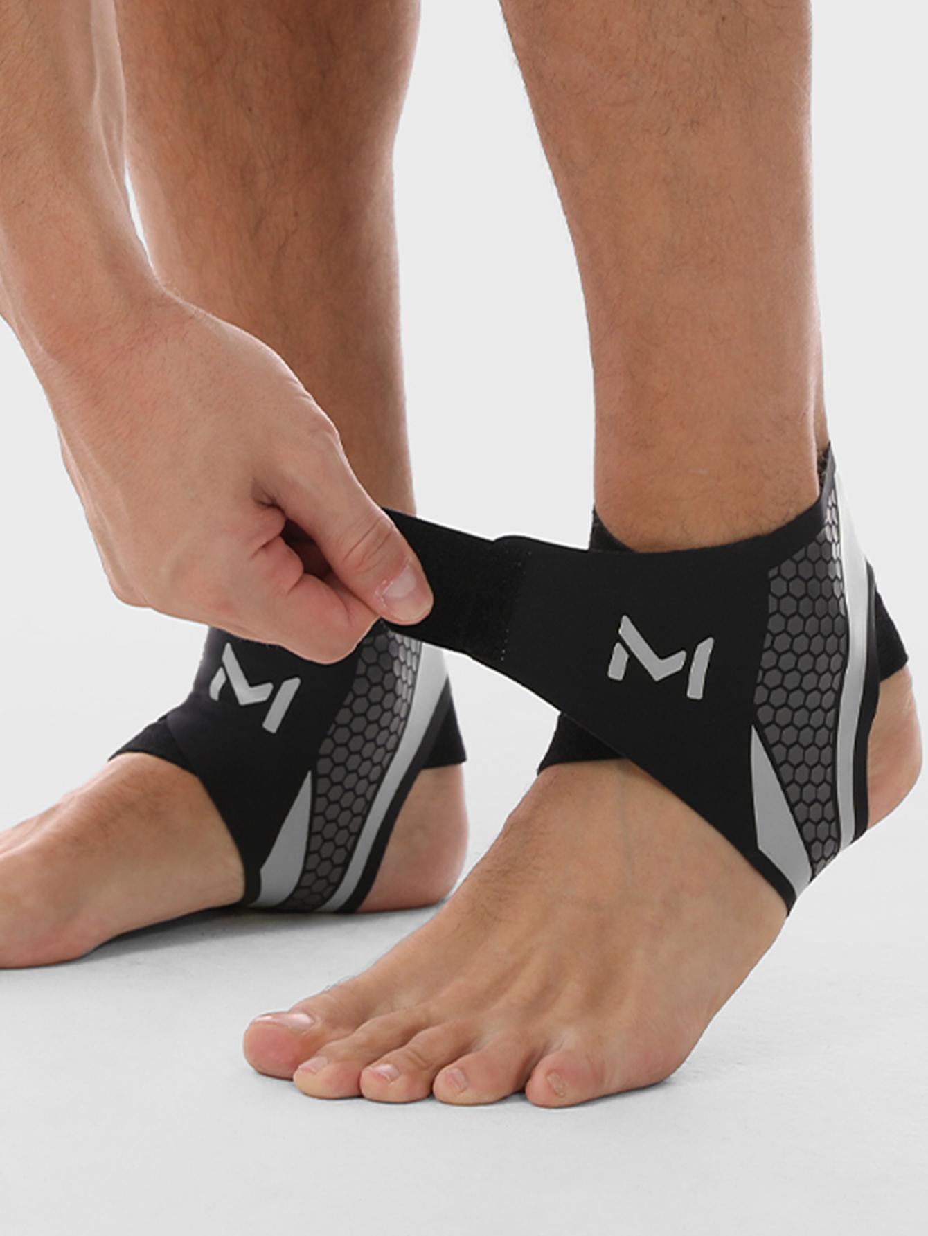 1pc Cooper Ankle Support Compression Foot Sleeves for Men and Women Bracer Ankle Protector Daily Sport Gym Workout Weightlifting чорний
1pc Cooper Ankle Support Compression Foot Sleeves for Men and Women Bracer Ankle Protector Daily Sport Gym Workout Weightlifting чорний