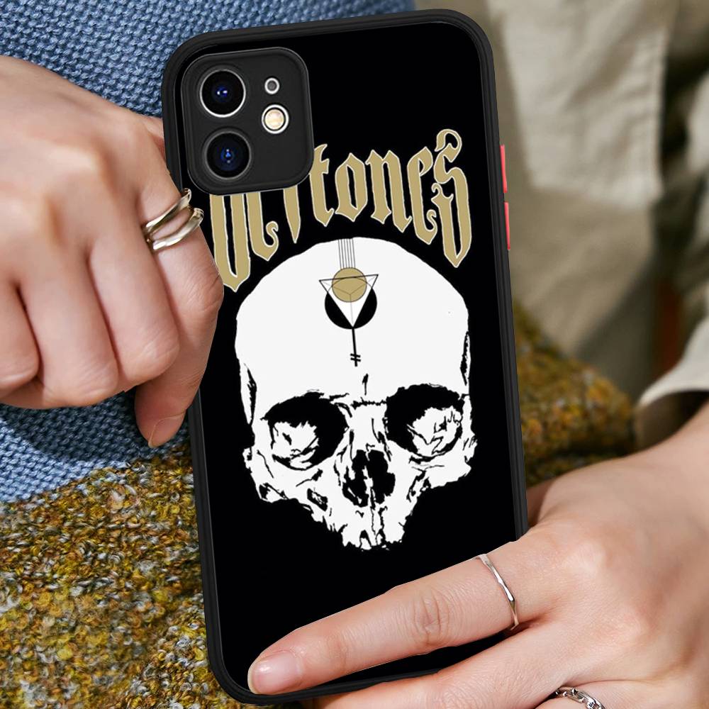 Alternative Metal Band Deftones Phone Case For IPhone 11 12 13 14 15 16 Pro Plus X XS MAX Matte Bumper Shockproof Cover iphone 15
Alternative Metal Band Deftones Phone Case For IPhone 11 12 13 14 15 16 Pro Plus X XS MAX Matte Bumper Shockproof Cover iphone 15