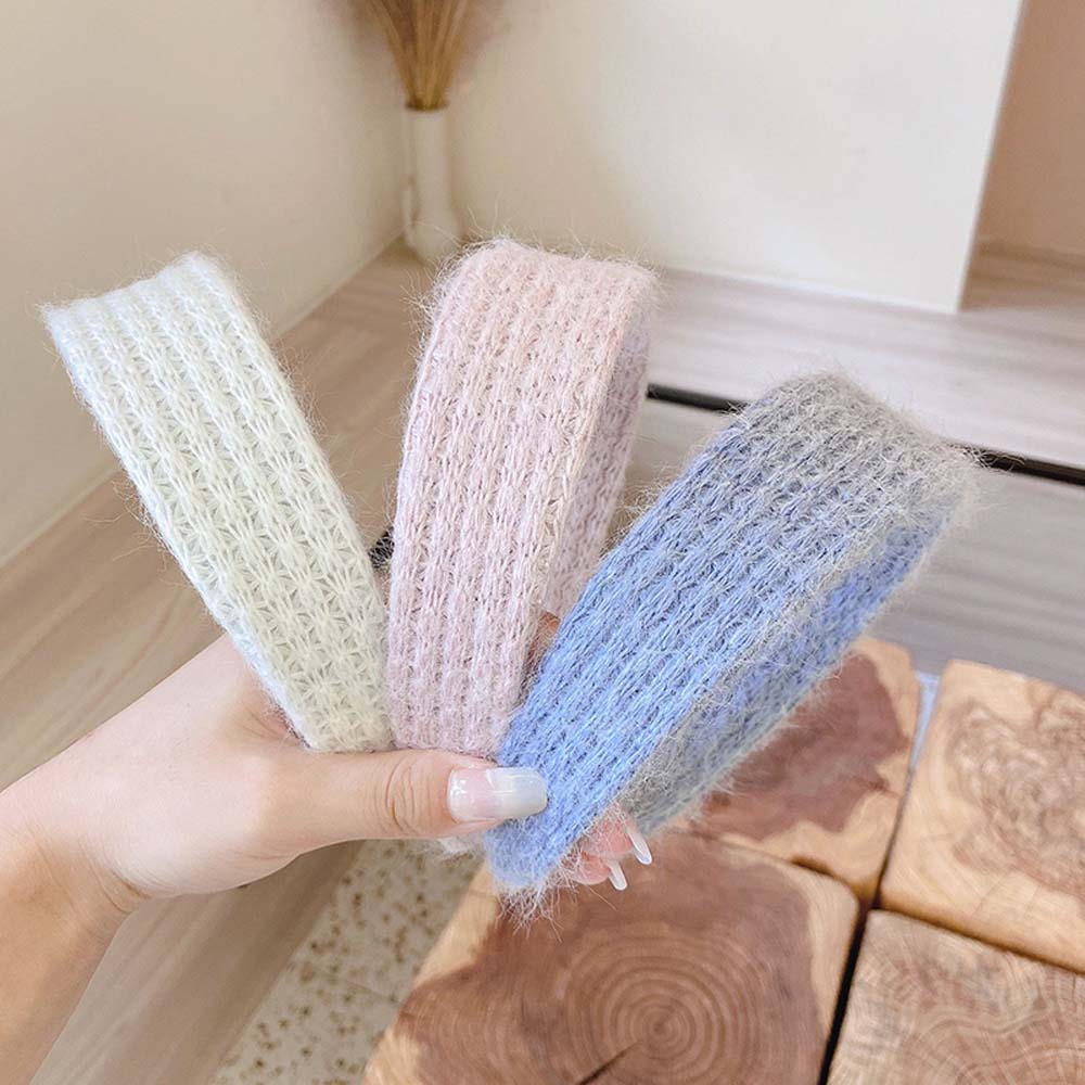 Solid Color Girls Wide Brim Hair Hoop Woolen Thread Headband Hair Accessories Knitted Hair Band білий
Solid Color Girls Wide Brim Hair Hoop Woolen Thread Headband Hair Accessories Knitted Hair Band білий
