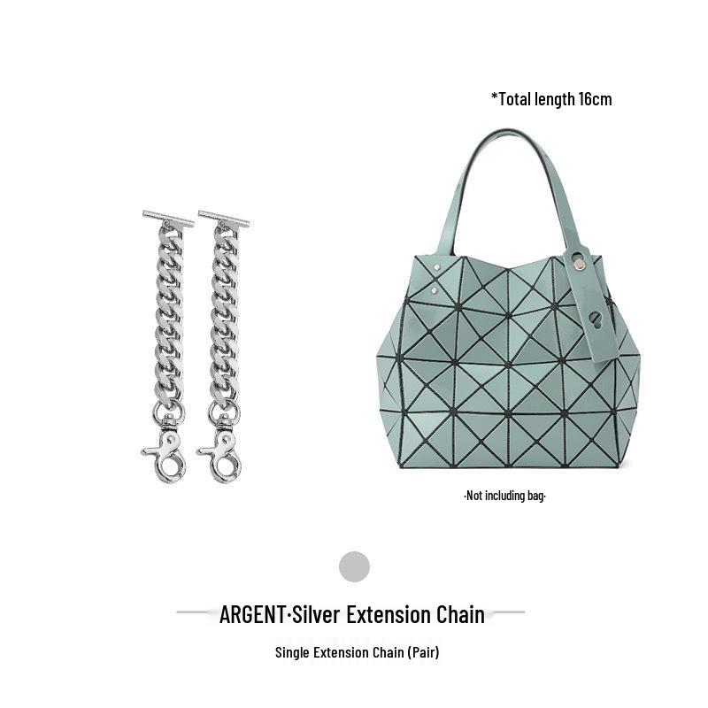 Mikitaka Issho Удлинительная цепочка для плечевого ремня для маленькой квадратной сумки с шестью отделениями
Mikitaka Issho Удлинительная цепочка для плечевого ремня для маленькой квадратной сумки с шестью отделениями