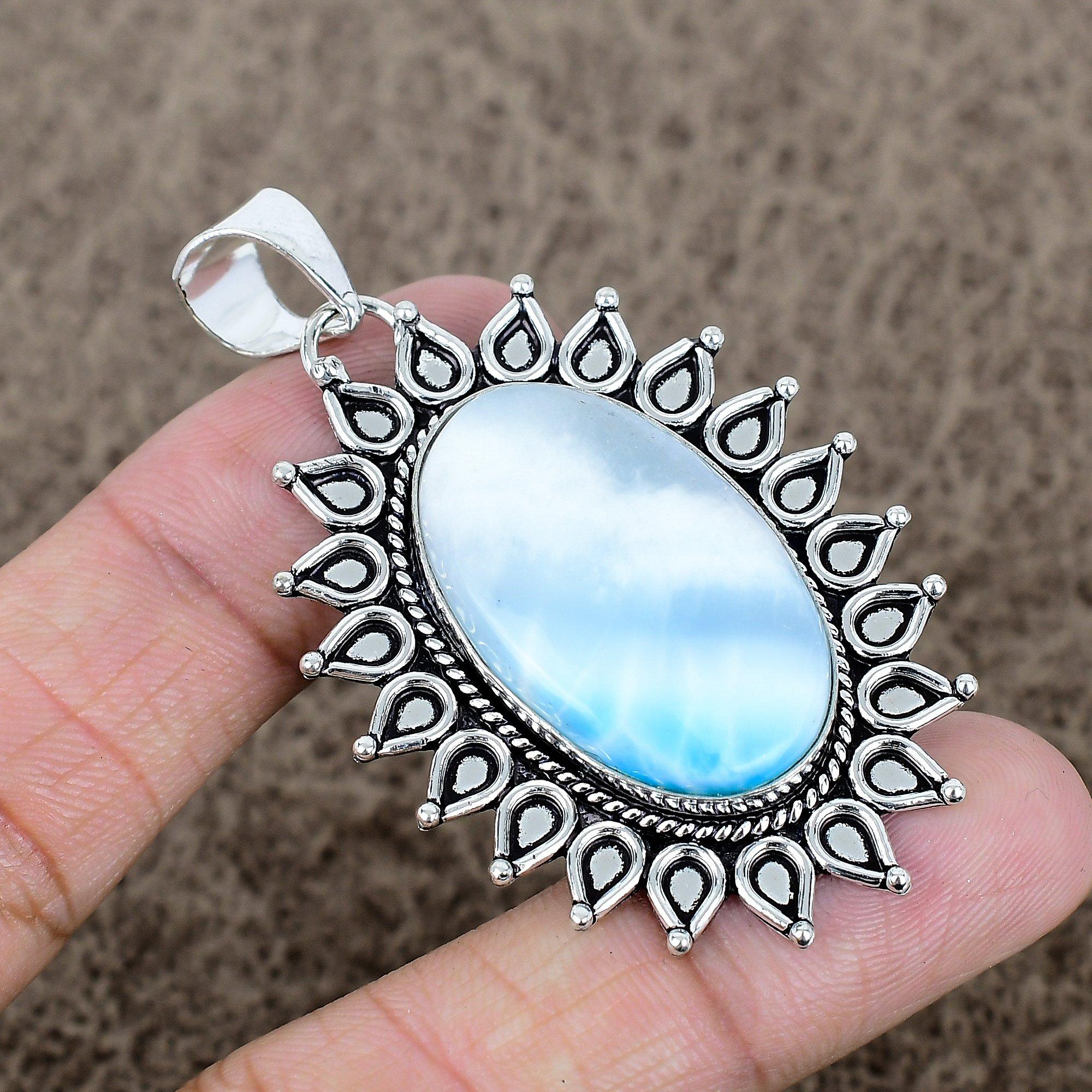Republic Larimar Gemstone 925 Sterling Silver Jewelry Pendant 2.44 KKG-728
Republic Larimar Gemstone 925 Sterling Silver Jewelry Pendant 2.44 KKG-728