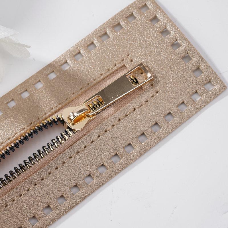 27cm Leather PU Zipper with Large Hole for Handmade Crochet and Knit Bags
27cm Leather PU Zipper with Large Hole for Handmade Crochet and Knit Bags