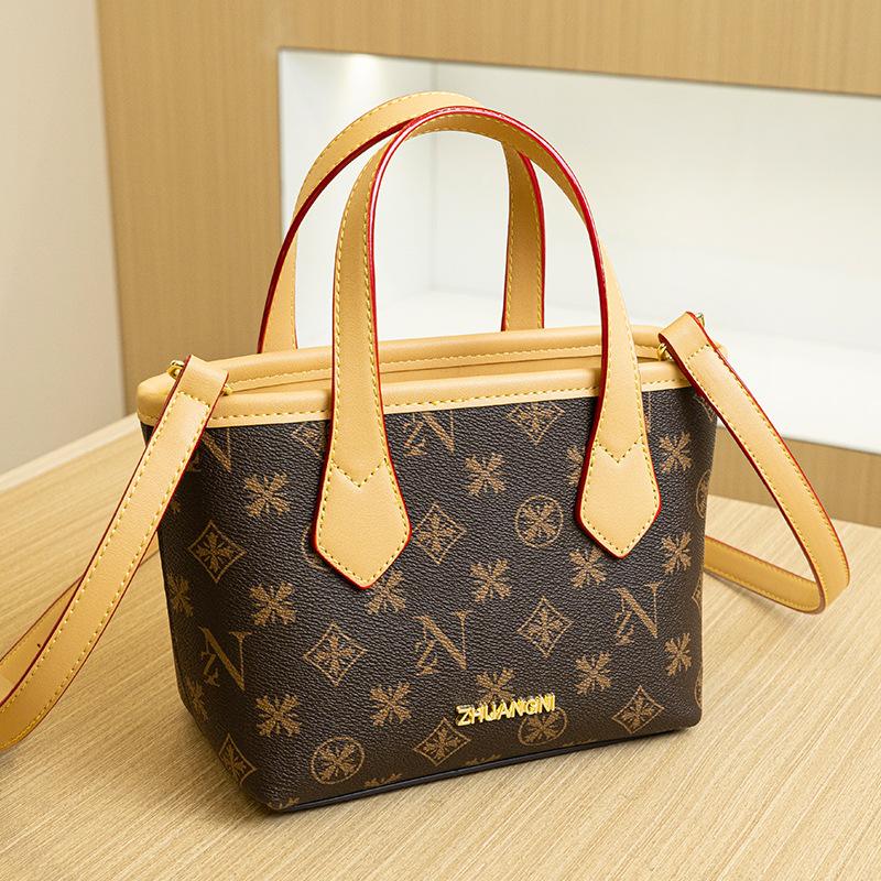 Летняя Новая Модная Сумка для Женщин в Стиле Хай-Энд Сумка-Ведро через Плечо Нишевый Дизайн для Женщин
Летняя Новая Модная Сумка для Женщин в Стиле Хай-Энд Сумка-Ведро через Плечо Нишевый Дизайн для Женщин