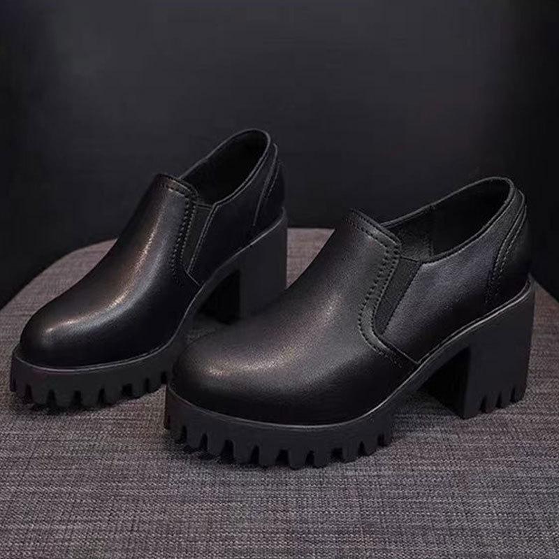 Водонепроницаемые туфли на высокой платформе, универсальные, на толстом каблуке, с глубоким вырезом, ботинки Мартин из маленькой кожи, женские, новые модные туфли-лодочки на высоком каблуке, весна-осень 40 чёрный
Водонепроницаемые туфли на высокой платформе, универсальные, на толстом каблуке, с глубоким вырезом, ботинки Мартин из маленькой кожи, женские, новые модные туфли-лодочки на высоком каблуке, весна-осень 40 чёрный