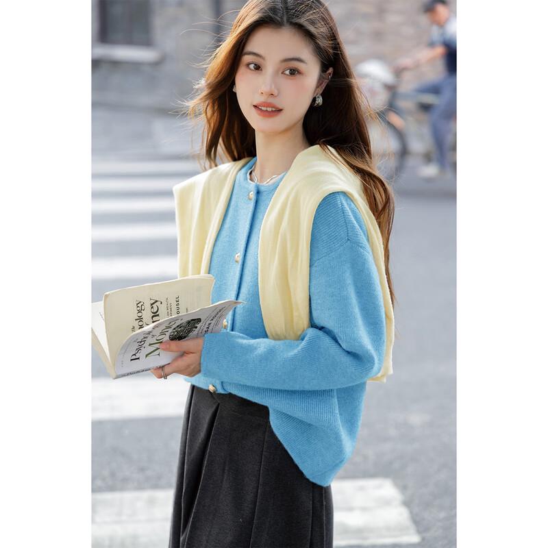 Mocana Women s Old Money Style Knit Cardigan One Size
Mocana Women s Old Money Style Knit Cardigan One Size