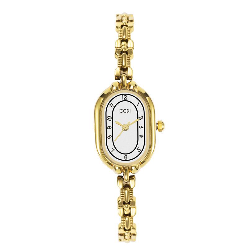 Vintage Gold Bracelet Watch For Women With Quartz Movement And Oval Dial Design
Vintage Gold Bracelet Watch For Women With Quartz Movement And Oval Dial Design