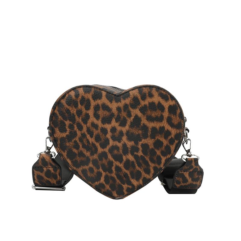 Women s Leopard Print Heart Shaped Crossbody Bag Fashionable PU Leather Shoulder Bag with Adjustable Strap for Casual Daily Use
Women s Leopard Print Heart Shaped Crossbody Bag Fashionable PU Leather Shoulder Bag with Adjustable Strap for Casual Daily Use