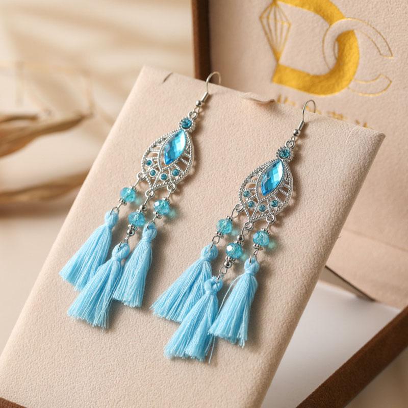 New Ethnic Temperament Crystal Tassel Earrings for Women Handmade Creative Insert Rhinestone Silver Color Alloy Earring Jewelry синий
New Ethnic Temperament Crystal Tassel Earrings for Women Handmade Creative Insert Rhinestone Silver Color Alloy Earring Jewelry синий