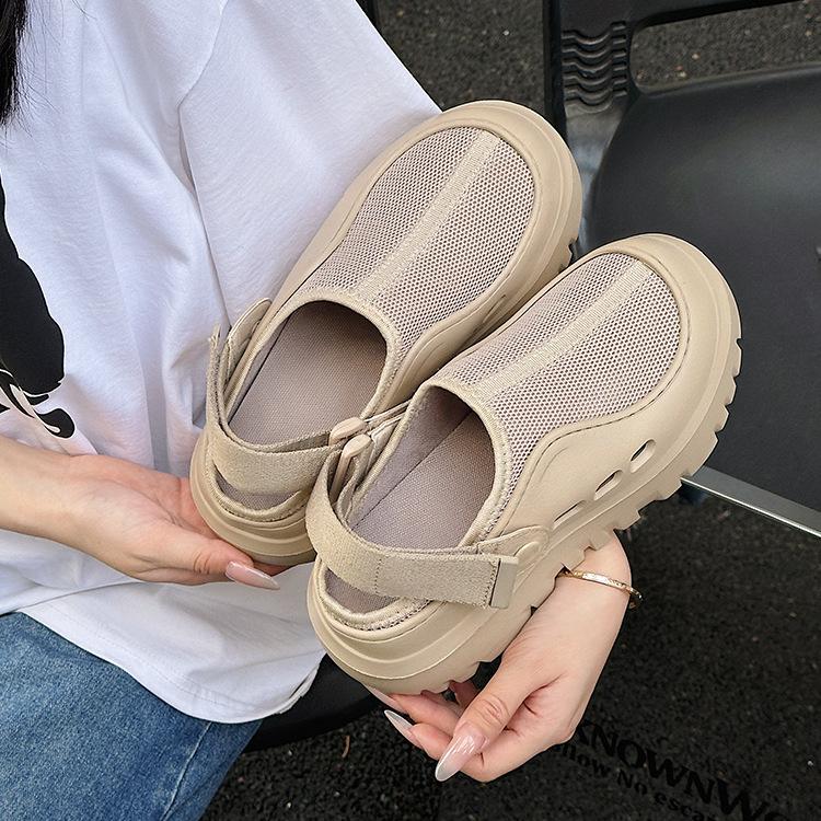 Thick-soled heightening hole shoes women s new outer wear beach shoes women s shoes breathable and lightweight Velcro sandals 35 абрикосовый
Thick-soled heightening hole shoes women s new outer wear beach shoes women s shoes breathable and lightweight Velcro sandals 35 абрикосовый