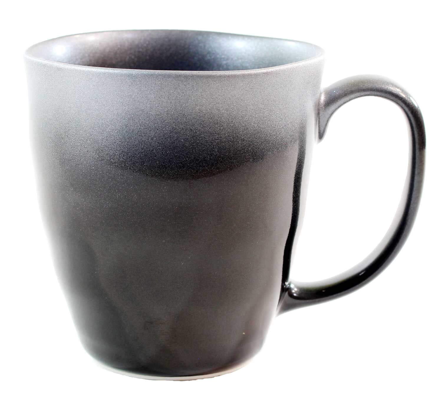 ceramic mug painstakingly made by a traditional craft Arita ware potter in a paulownia box Tenmoku Platinum Sai High-quality білий
ceramic mug painstakingly made by a traditional craft Arita ware potter in a paulownia box Tenmoku Platinum Sai High-quality білий